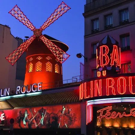 2 Bedrooms Stylish Duplex Near Montmartre & Moulin Rouge Hotel *